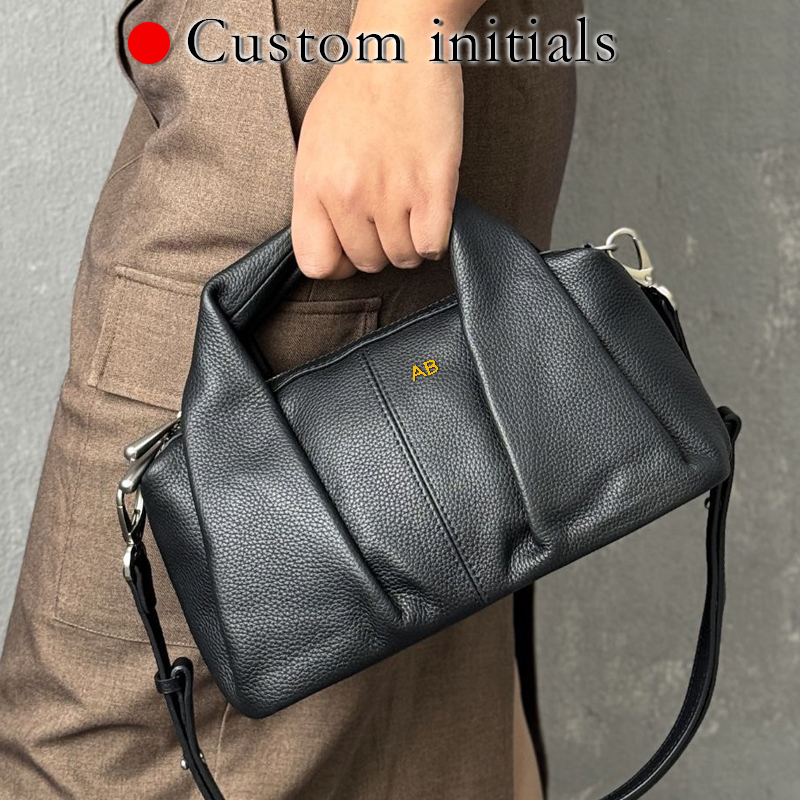 Custom Initials Leather Pillow - огляд і ціна Interior Design Japan